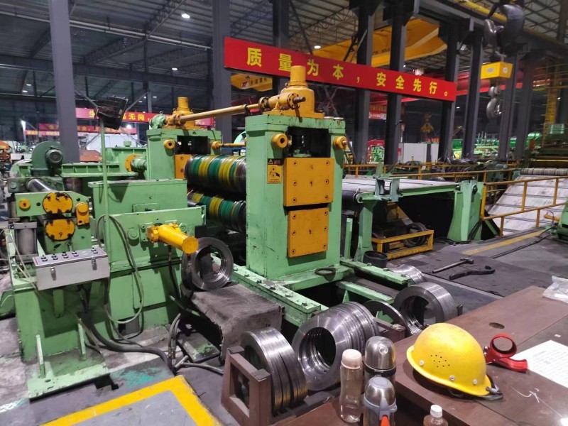 decoiler machine